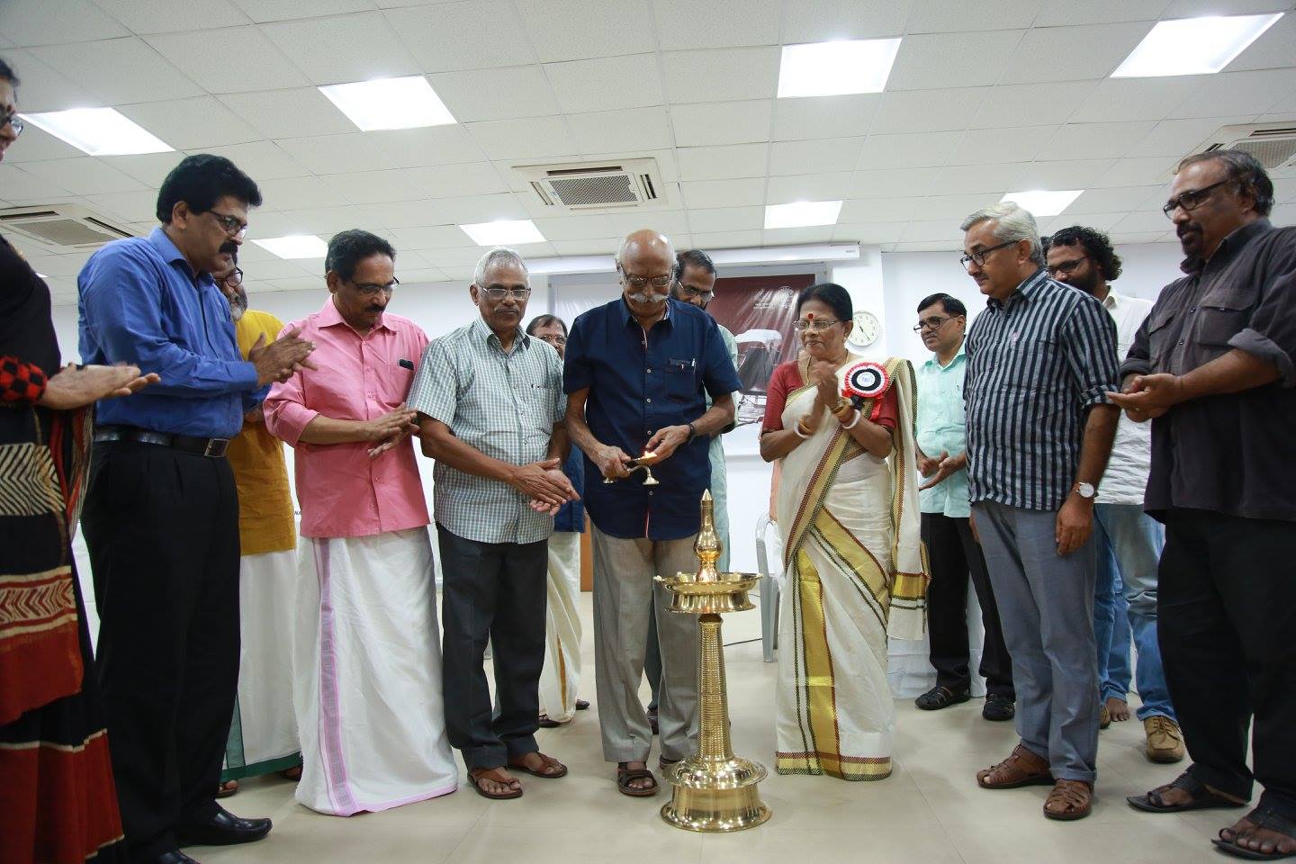 കിനാര്‍ ഥേക്കേ കിനാരേ 1